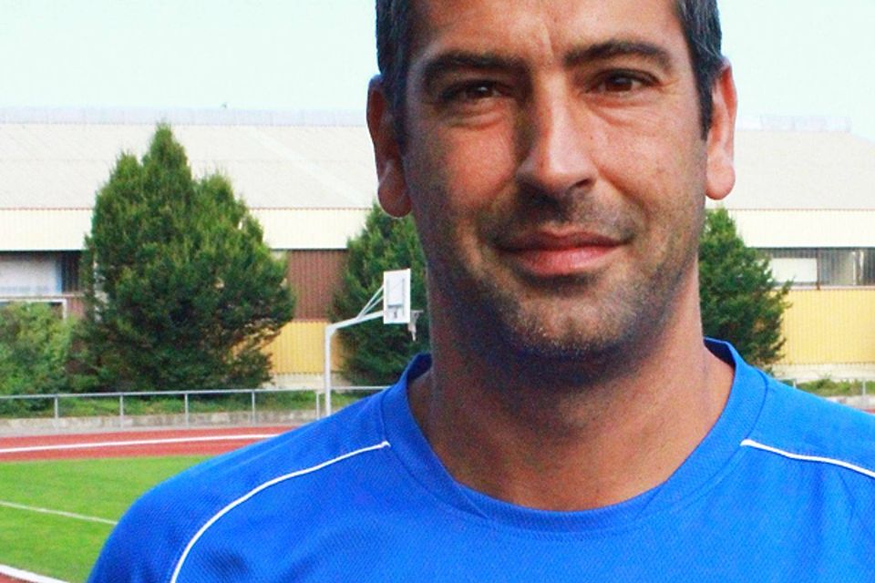 Tiziano Di Domenico, der Coach der Weiler Reserve | Foto: Verein