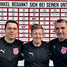 Neue Co-Trainer beim FSV Vohwinkel: Olaf Foit (links) und Elvir Mesic (rechts) mit Chefcoach Marc Bach.