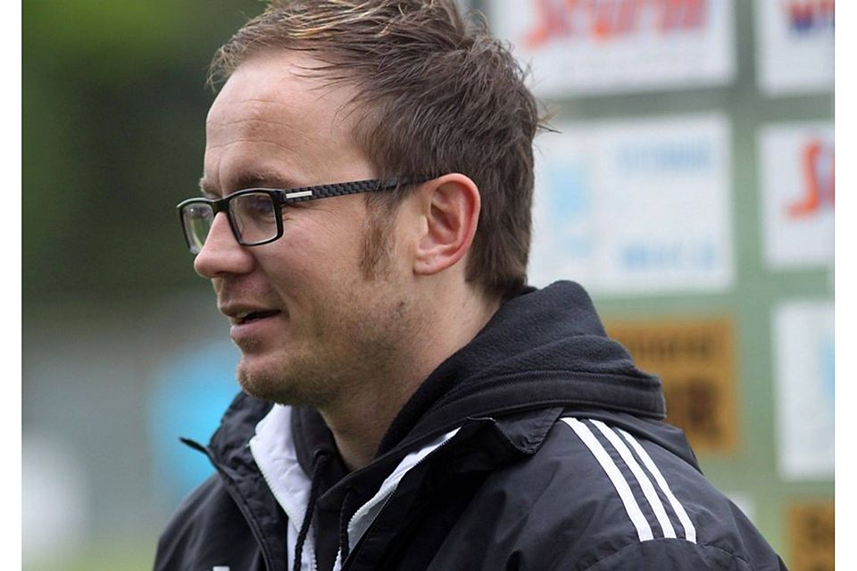 Florian Baumgartl räumt seinen Trainerstuhl beim Bayernligateam der SpVgg Landshut F: Herrmann