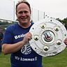 Jochen Freidhofer konnte als Trainer einige Meisterschaften feiern - so wie hier 2018 den Kreisligatitel mit dem FC Teisbach, mit dem er seitdem in der Bezirksliga für Furore sorgt.