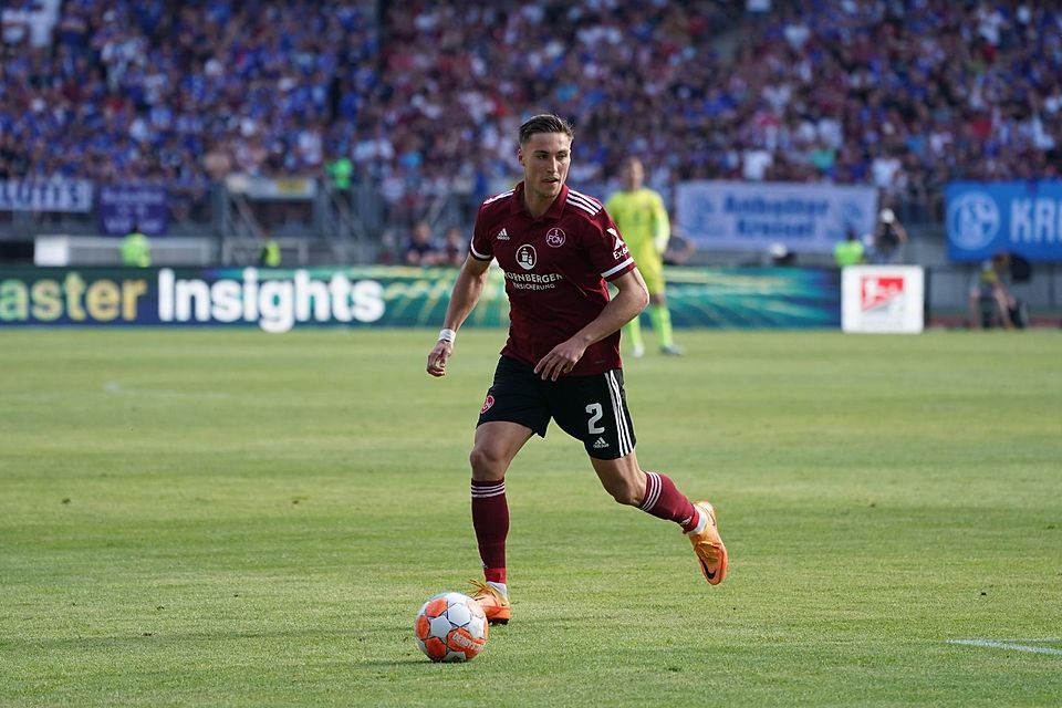 Hofft auf weitere Spielminuten: Kilian Fischer vom 1. FC Nürnberg. Der 21-Jährige aus Weyarn wurde im März erstmalig für die U21-Nationalmannschaft nominiert und stand schon gegen Israel und Polen auf dem Platz.