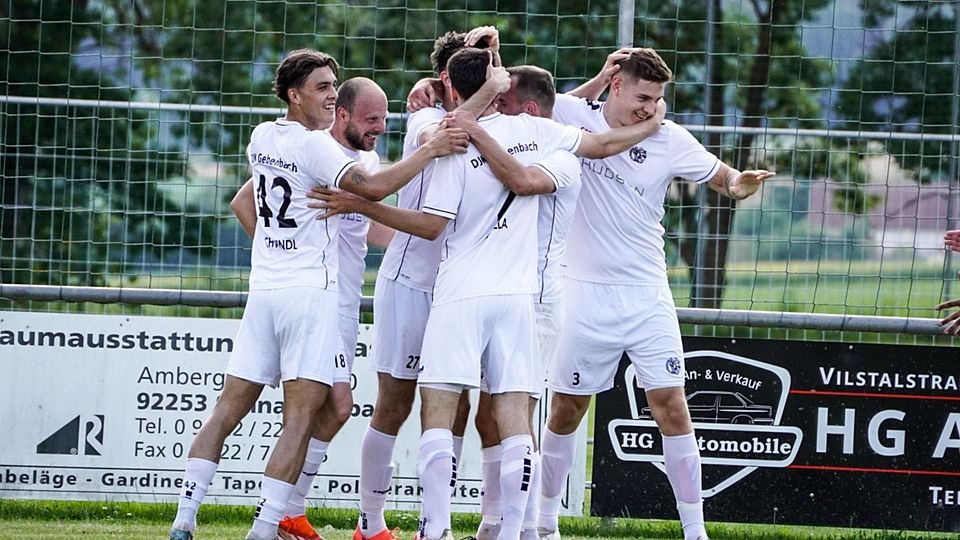 Die DJK Gebenbach sicherte sich mit einem aufopferungsvollen Kampf den Bayernliga-Erhalt.