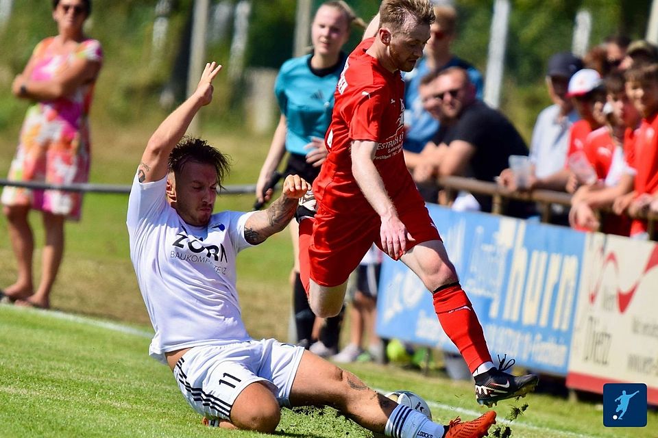 Wer siegt im Stadtderby? Am Freitagabend kreuzen die SpVgg Jahn Forchheim und der SV Buckenhofen erneut die Klingen.