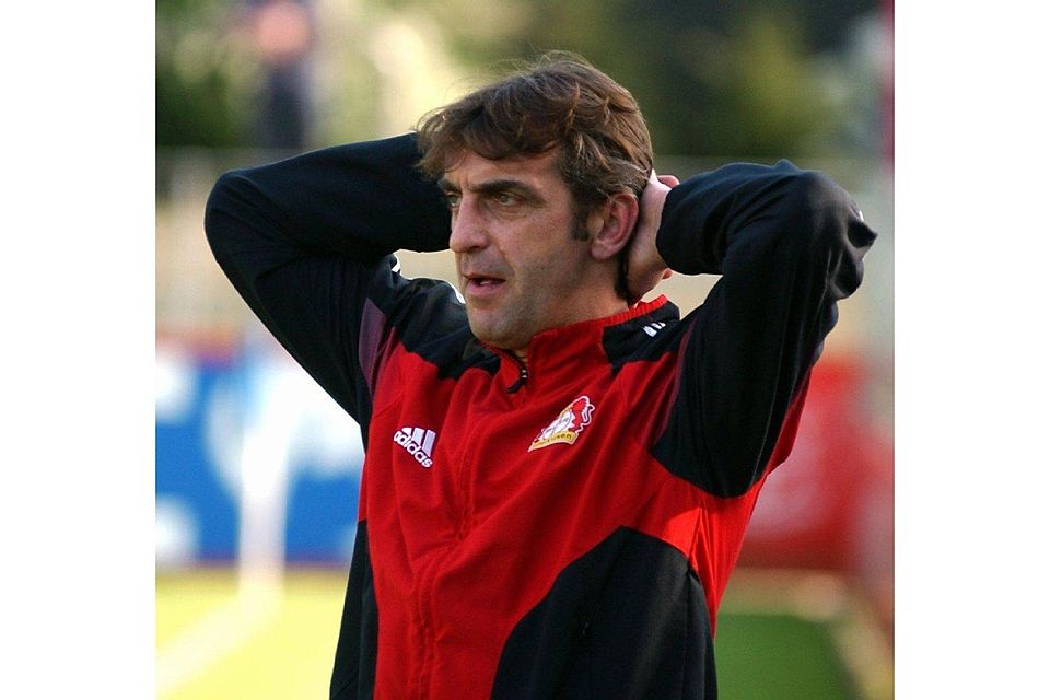 Bayers U23-Coach Ralf Minge., Foto: Uli Herhaus