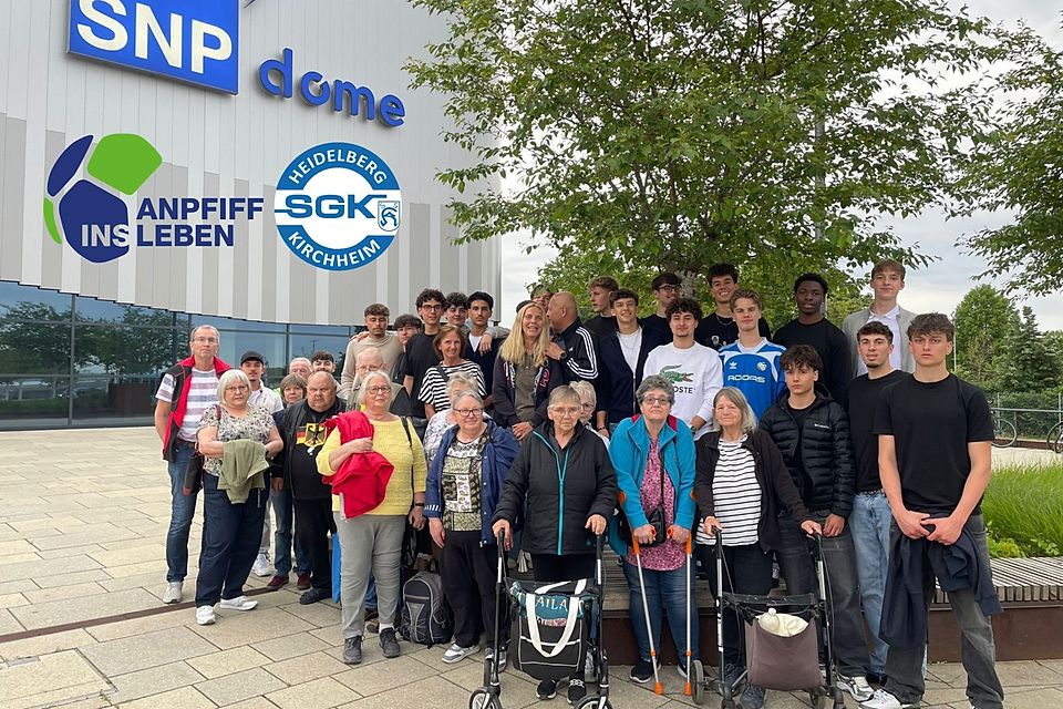 Die U18 der SG Heidelberg-Kirchheim mit dem Seniorenzentrum Kirchheim beim Basketball.