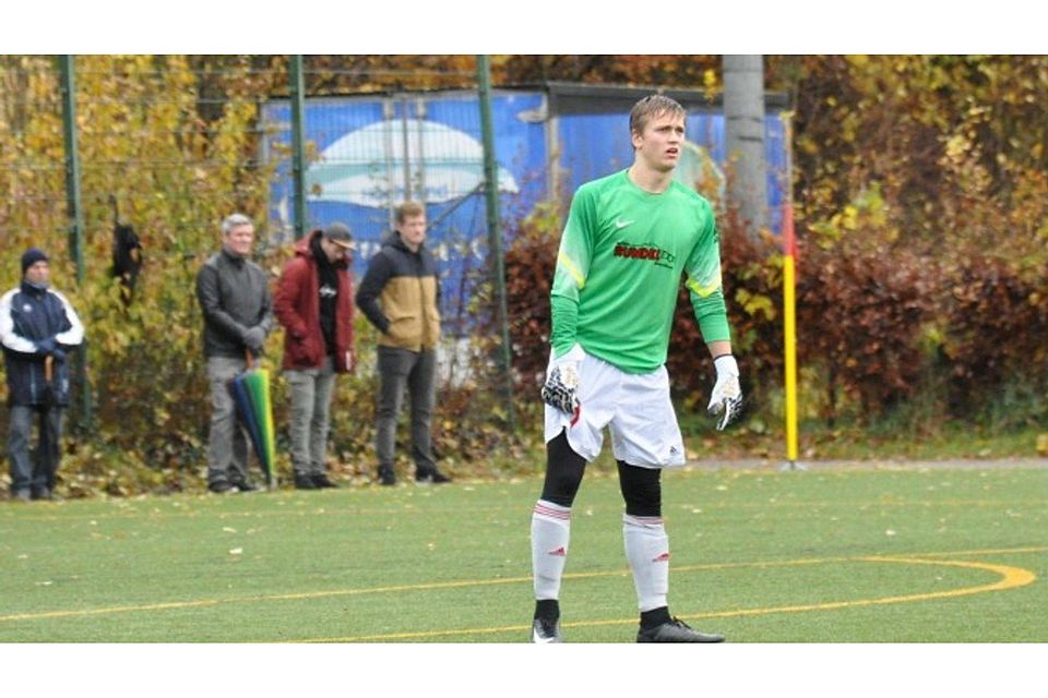Torwart Paul Brünz hat mit dem FC Leutkirch den späten Ausgleich gegen den SV Baindt kassiert. Archivfoto: Michael Panzram