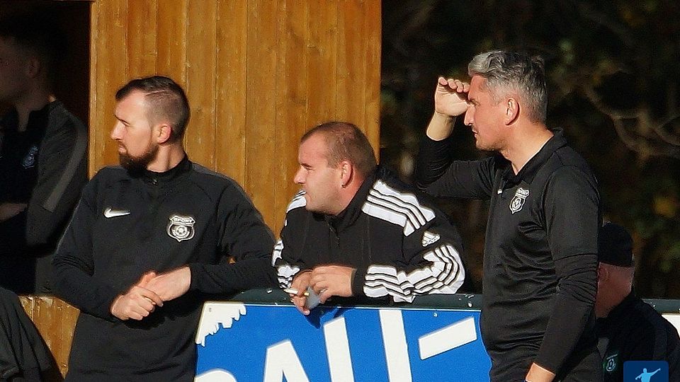 Michael Elze (rechts) leitet nicht länger die Geschicke der Reppichauer. Der Sportliche Leiter Denny Richter (Mitte) übernimmt.