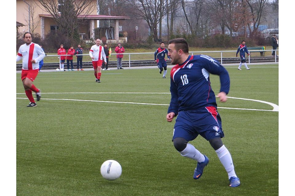 Sechs Tore und zwei Assists steuerte Kenan Atug zum 15:0 Sieg seines FC Basaras gegen den ISC Saulheim bei. Foto: Marth