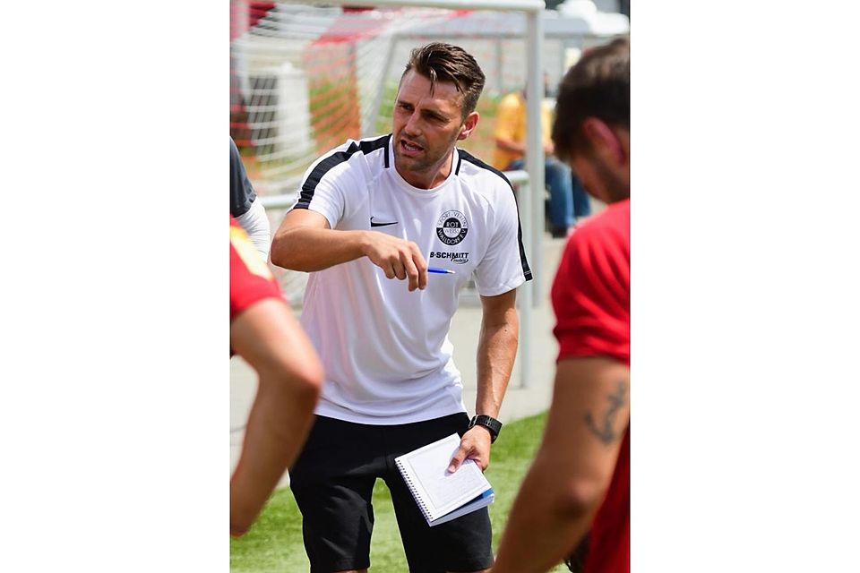 Max Martin hat in Walldorf lange das Hessenliga-Team gecoacht. Jetzt kommt er als Trainer der SG Langstadt/Babenhausen an seine alte Wirkungsstätte zurück.	Foto: Uwe Krämer