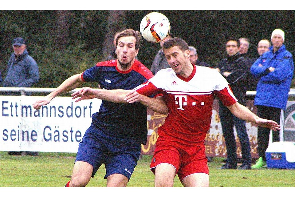 Spiel- und kampfstark zeigte sich der SC Ettmannsdorf auch gegen den FC Bad Kötzting und ist nun seit acht Spielen ungeschlagen. Foto: Artmann