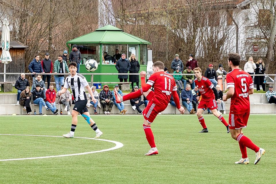 Fußball Bezirksliga  SV Miesbach - FC Töging