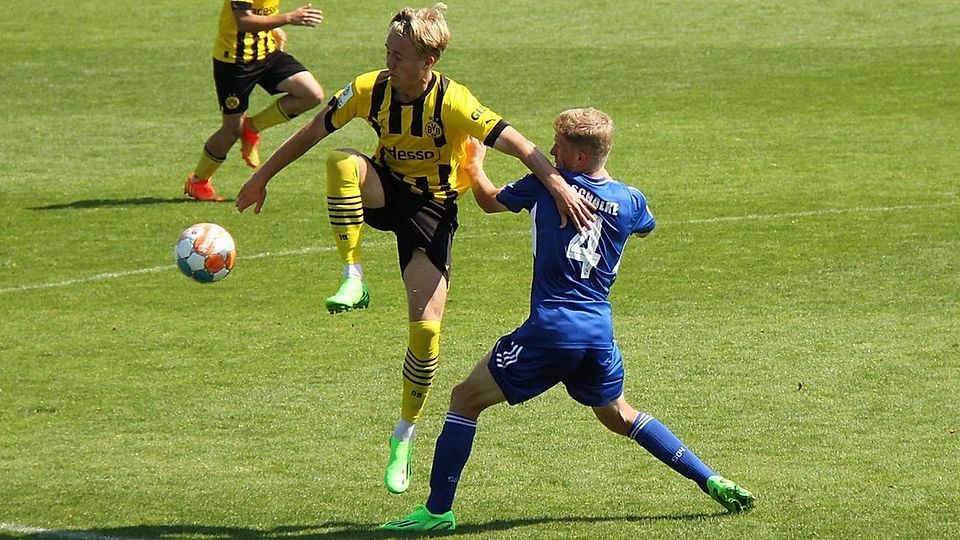 Julian Rijkhoff wechselt vom BVB zu Ajax Amsterdam. 