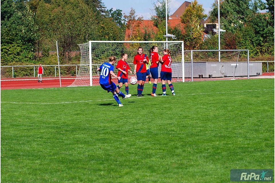 In der Frauen-Bezirksliga steht der dritte Spieltag auf dem Plan. Foto: Thomas Langer