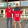 Matyas Uzlik (re.) mit SpVgg-Manager Karl-Heinz Hofmann 