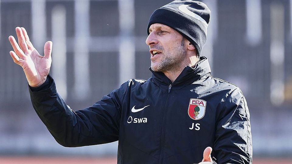 Die Zeit beim FC Augsburg II endet für Trainer Josef Steinberger am Saisonende.