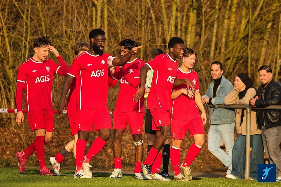 Zu jubeln haben die Spieler des 1. FC Viersen nichts mehr. 