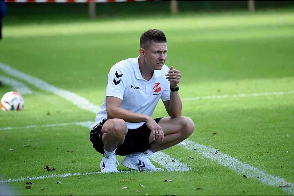 Trainer Paul Kujawski (Eichede). Trainer Paul Kujawski (Eichede).