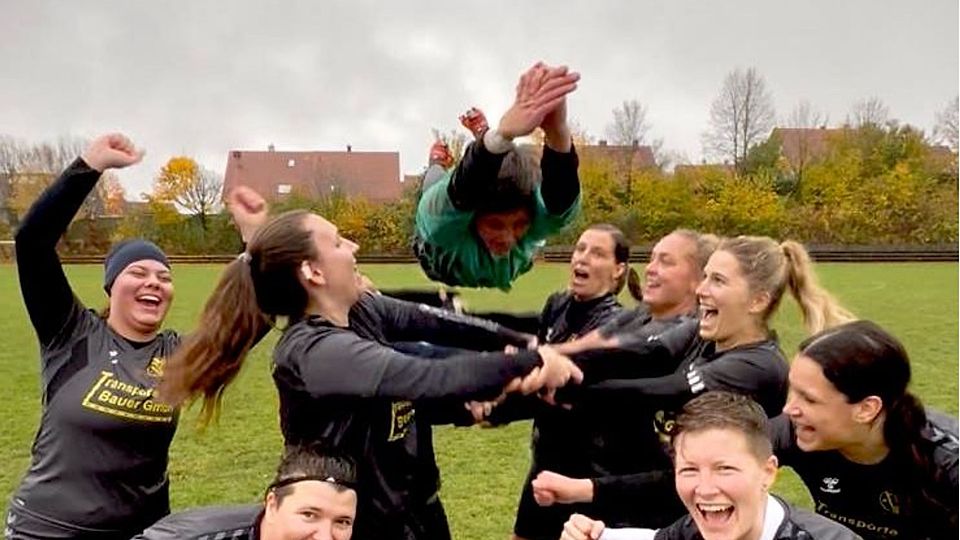 Die Damen des SC Kirchasch stehen aktuell mit 310 Punkten auf dem ersten Platz.