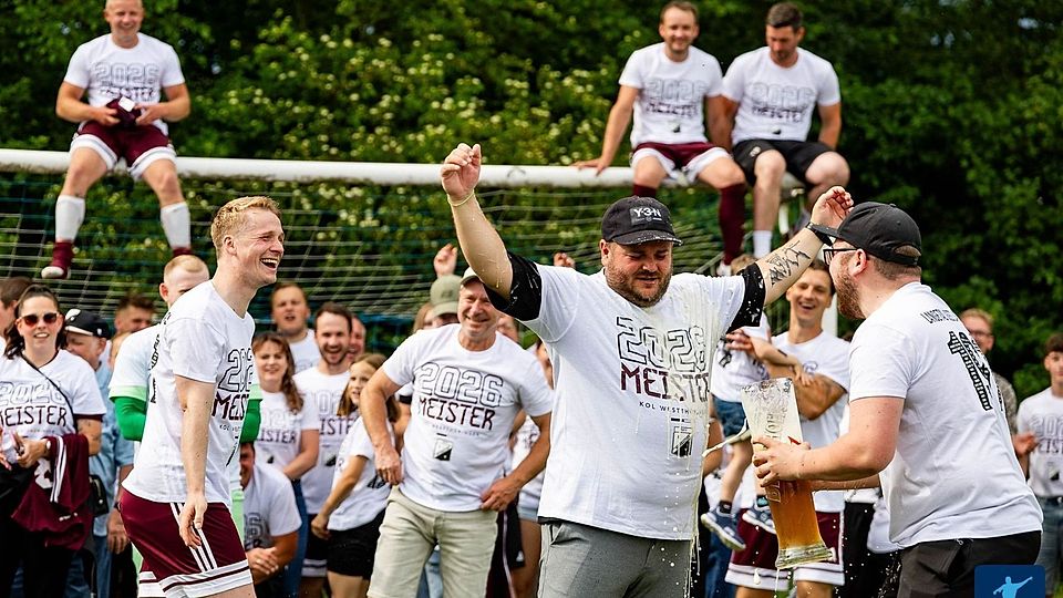 Mosbach feiert, Deubi feiert mit Bierdusche mit!