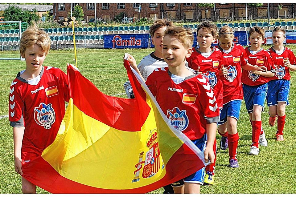 Vor vier Jahren wurden die jungen Fußballer aus Jördenstorf Mini-Europameister in den Farben von Spanien. Menzel