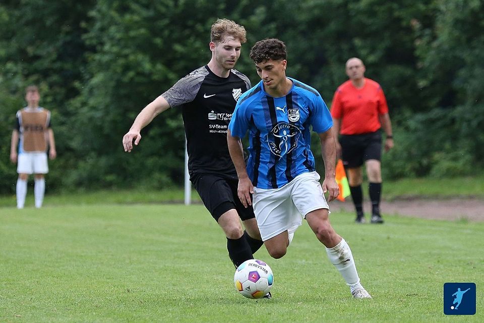 Die Rohrbacher (blau-schwarz) haben am Mittwoch einen Coup gegen Bargen gelandet und darf am Sonntag gegen Reichartshausen ins Finale.