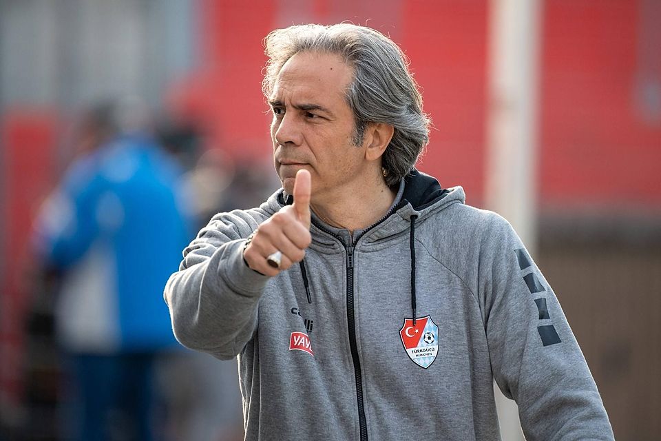 Würde heute für ein Türkgücü-Engagement nicht mehr den Daumen nach oben zeigen: Ex-Trainer Serdar Dayat.
