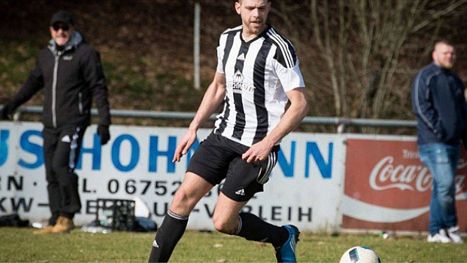 SG Niederhambach/Schwollen II gewinnt mit 6:0 gegen Verfolger SG Budenbach II. F: Görner