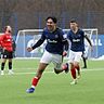 Islam Matene (Holstein Kiel II) nach seinem 2:0 gegen Kilia Kiel.