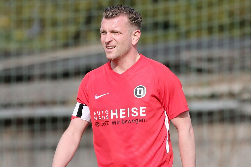 Frank Wallach trägt auch in der kommenden Saison das Trikot des SV Dessau 05.
