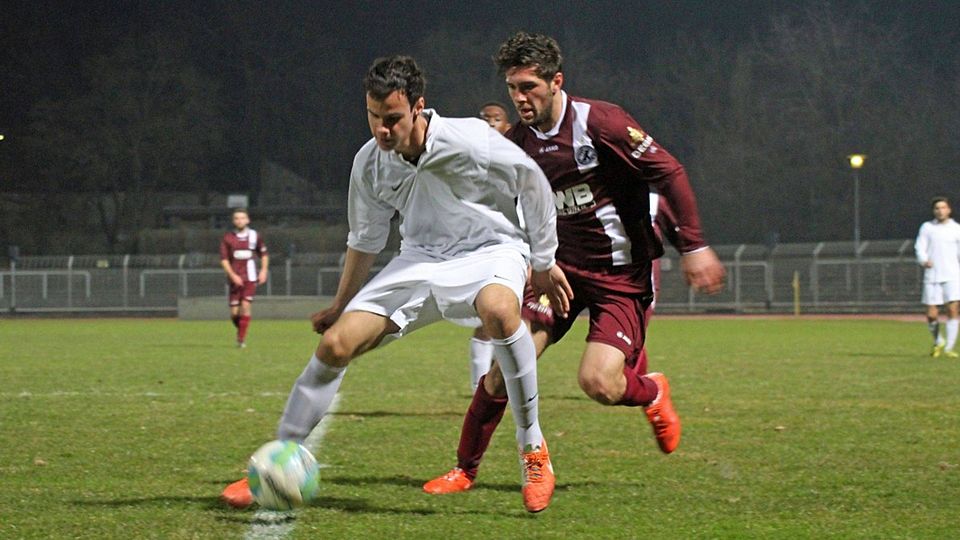 Mit 4:0 besiegte der BFC Dynamo den SC Charlottenburg im Halbfinale 2014/2015. Doppelter Torschütze damals Andis Shala (rotes Trikot) F: Remus