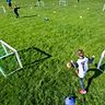 Training unter freiem Himmel: DFB und Landesverbände appellieren an die Politik, organisiertes Sporttreiben vor allem für Kinder und Jugendliche wieder zuzulassen.