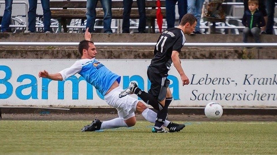 F: Andreas Bornewasser