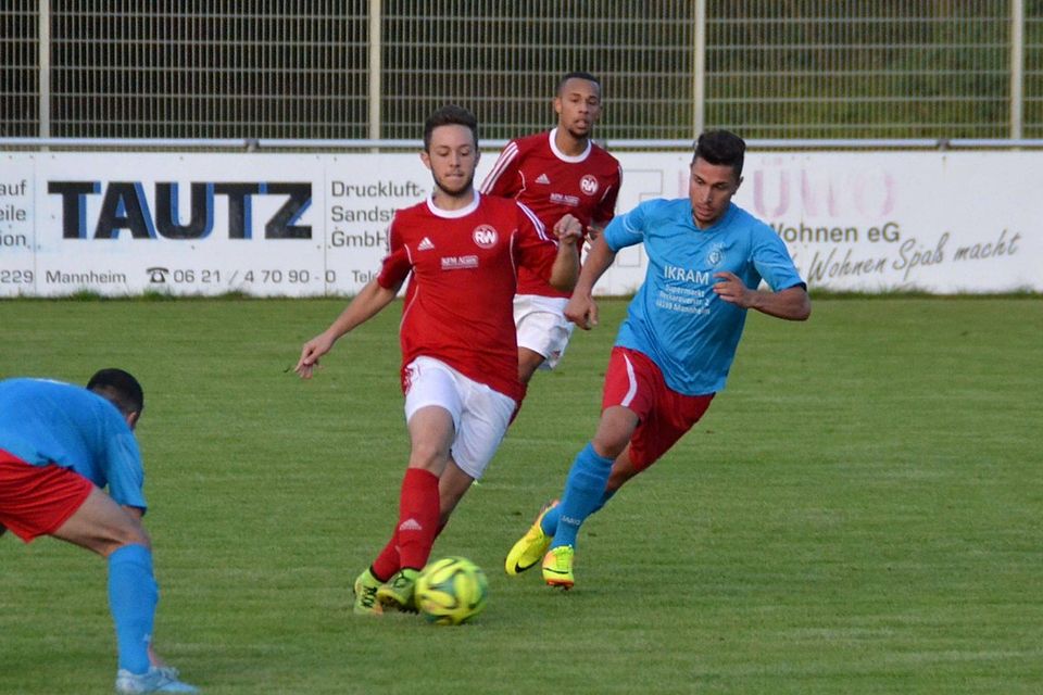 RW Rheinau (rot) ist Kreispokalsieger 2016. F: Erhan Genc