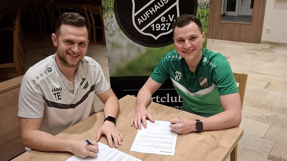 Thomas Eisenreich (li.) und Karl Feicht halten dem SC Aufhausen die Treue 