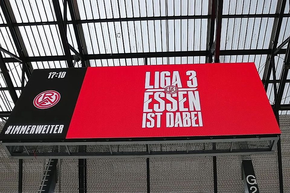 Und die wichtigste Nachricht des Tages: Rot-Weiss Essen spielt bald Liga 3.