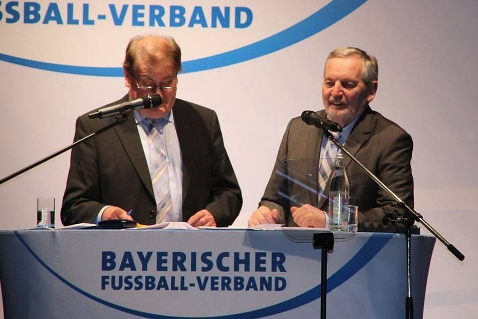 Richard Sedlmaier (rechts) ist seit 2014 niederbayerischer Bezirks-Spielleiter