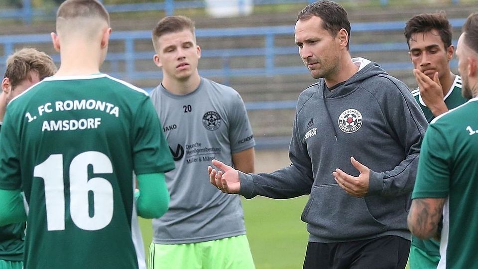 Christian Bölke und Romonta Amsdorf legen mit dem Romonta-Cup los.