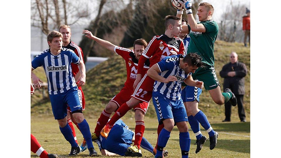 Rückschlag im Aufstiegskampf F: Hippel