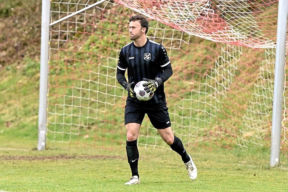 Die Defensive des TSV Zusmarshausen um Torhüter Ralf Husic hielt im Gastspiel bei der SpVgg Westheim erneut die Null. Die Defensive des TSV Zusmarshausen um Torhüter Ralf Husic hielt im Gastspiel bei der SpVgg Westheim erneut die Null.