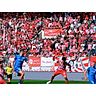 Ein Bild aus der Vergangenheit: 2022 reiste der FC Gießen zum Hessenderby zu den Kickers Offenbach. © Michelmann