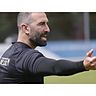  Wünscht sich einen schönen Abschluss für sein Team: Daniyel Cimen, Trainer des FC Gießen. (© Ben Volkmann ) 