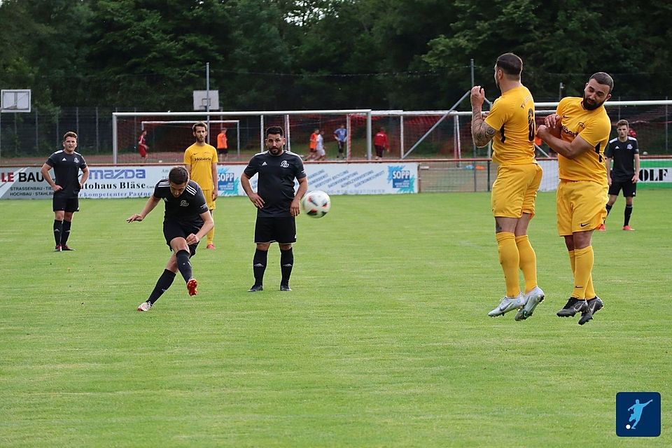 Mit zwei Siegen gegen Fleinheim und den TSV Hüttlingen gelangte schließlich auch der TV Straßdorf noch durch die Relegation in unbekannte Höhen. Dem 3:2 gegen die Sportfreunde und dem glücklicheren Ende im Elfmeterschießen gegen den Zweitplatzierten der Kreisliga A2 sei Dank.