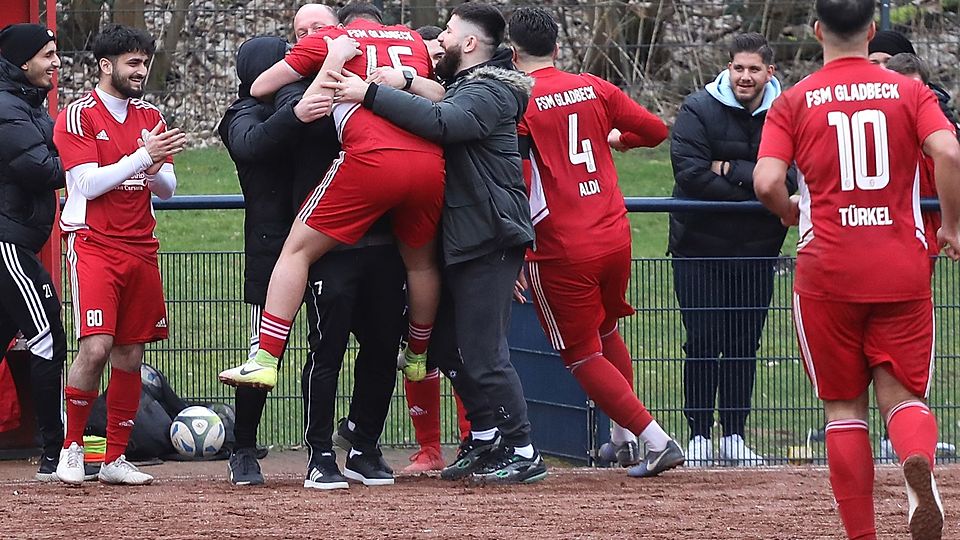 Das Jubeln beim FSM Gladbeck ist vorbei, die Rückkehr in die A-Liga ist besiegelt.