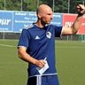 Talfahrt beendet: Friesdorfs Trainer Sascha Glatzel kann wieder aufatmen. Foto: Horst Müller