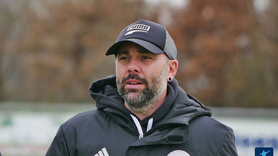 Pascal Spöri, der Trainer des FC Emmendingen, erwartet in der Aufstiegsrunde zur Landesliga einen echten Prüfstein für sein Team.