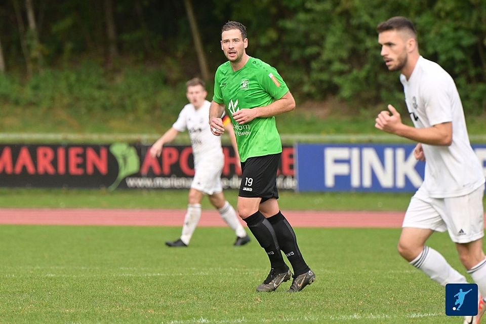 Dominik Schmöller (im grünen Trikot) wird seinen Spielerpass beim TSV Waldkirchen deponieren, vorerst aber nicht regelmäßig auf dem Platz stehen 