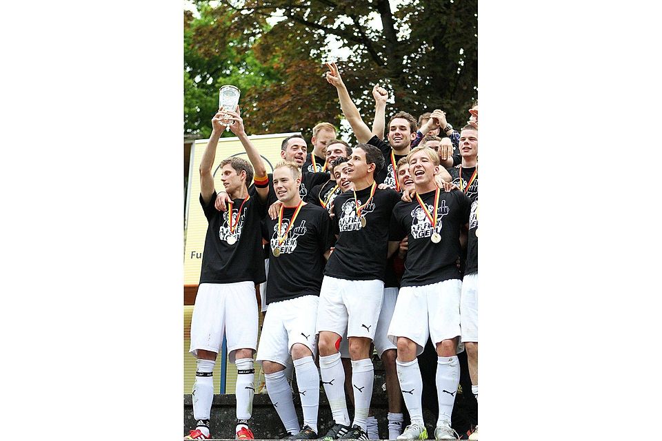 So war?s im Vorjahr: Salem holte den Bezirks-Pokal in Meßkirch. SZ-Archiv: khb