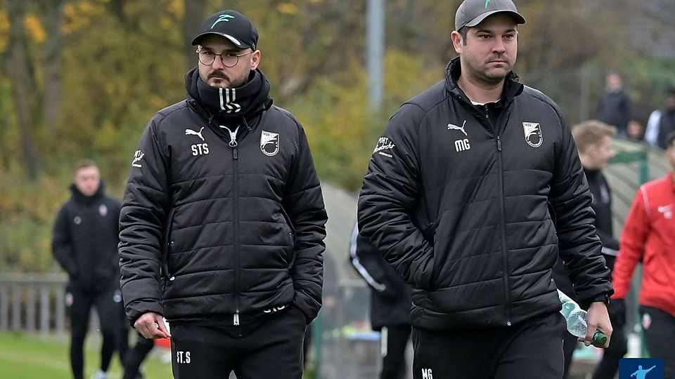 Marcel Groß (r.) beendet seine Karriere. Sein langjähriger Trainerkollege Steffen Schieck (l.) bleibt beim FC.