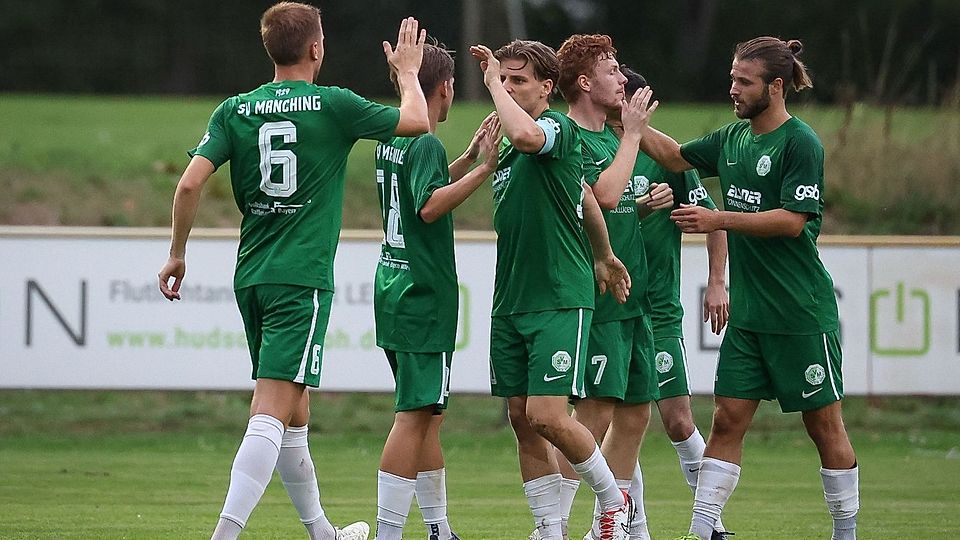 Der SV Manching durfte gegen den SV Cosmos Aystetten dreifach jubeln.