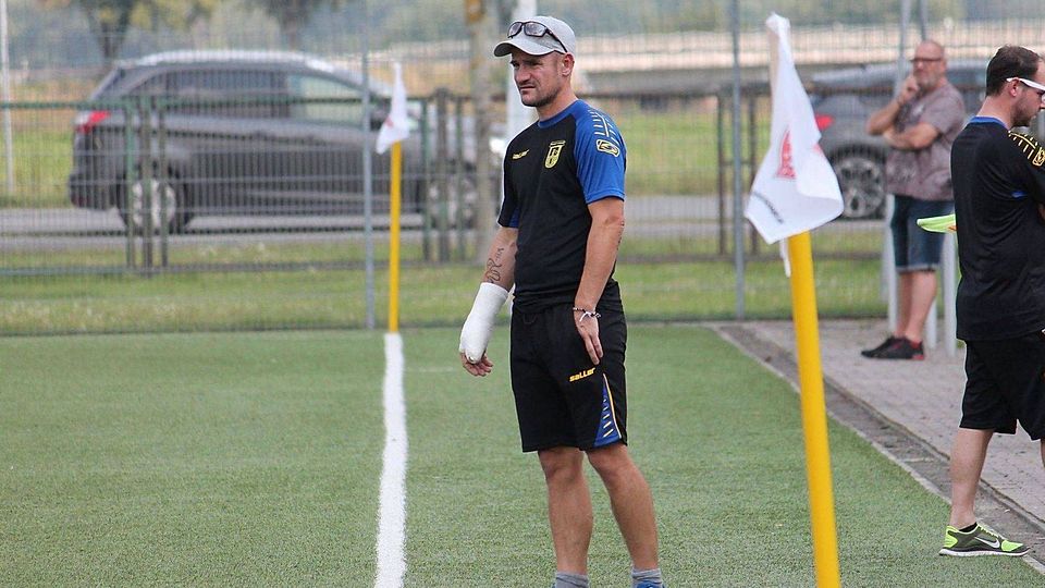 Mit der Punktausbeute bisher zufrieden: Driburgs Coach Dennis Hustadt.